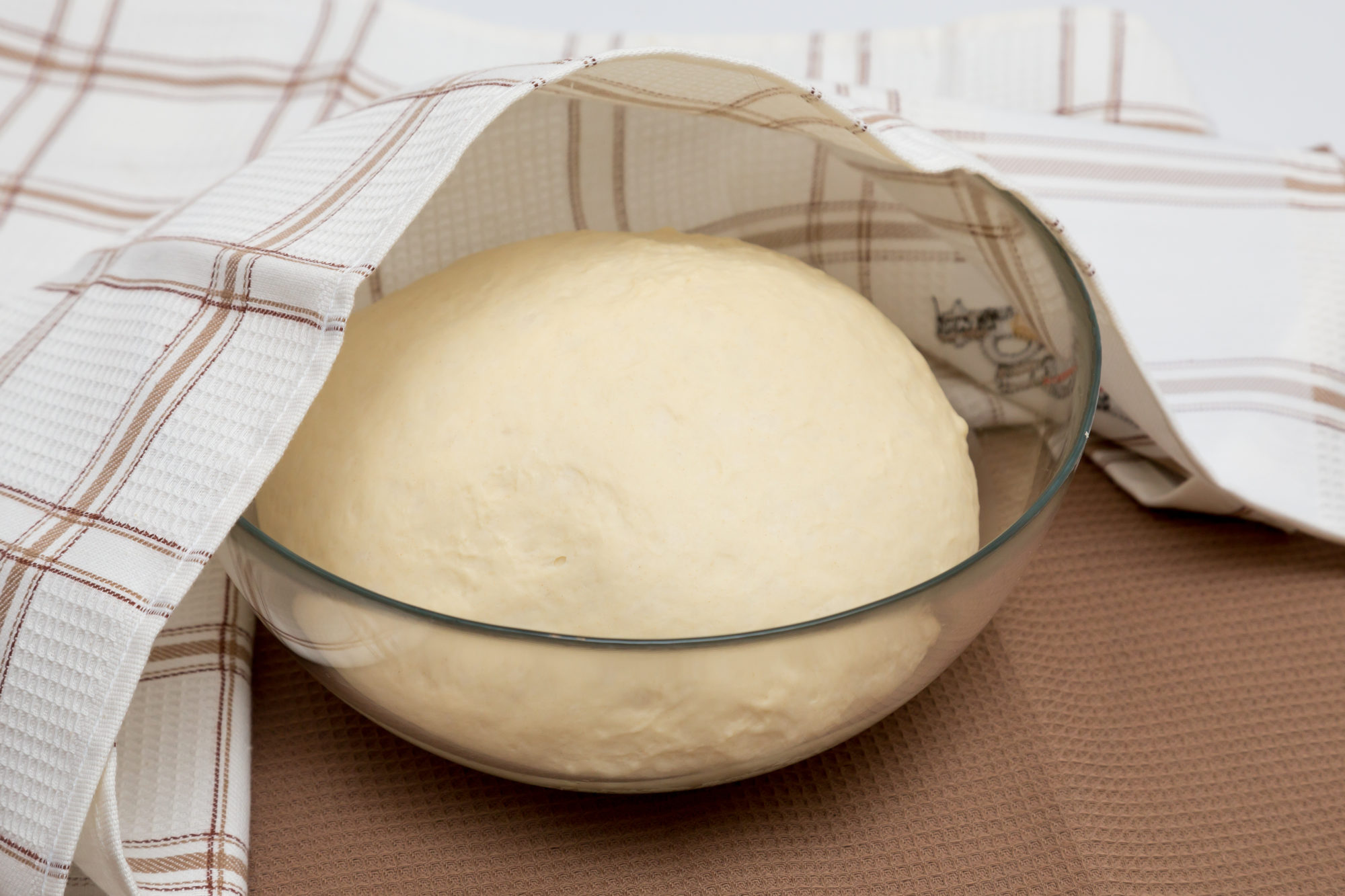 shutterstock_202904389 gjærdeig heving deig