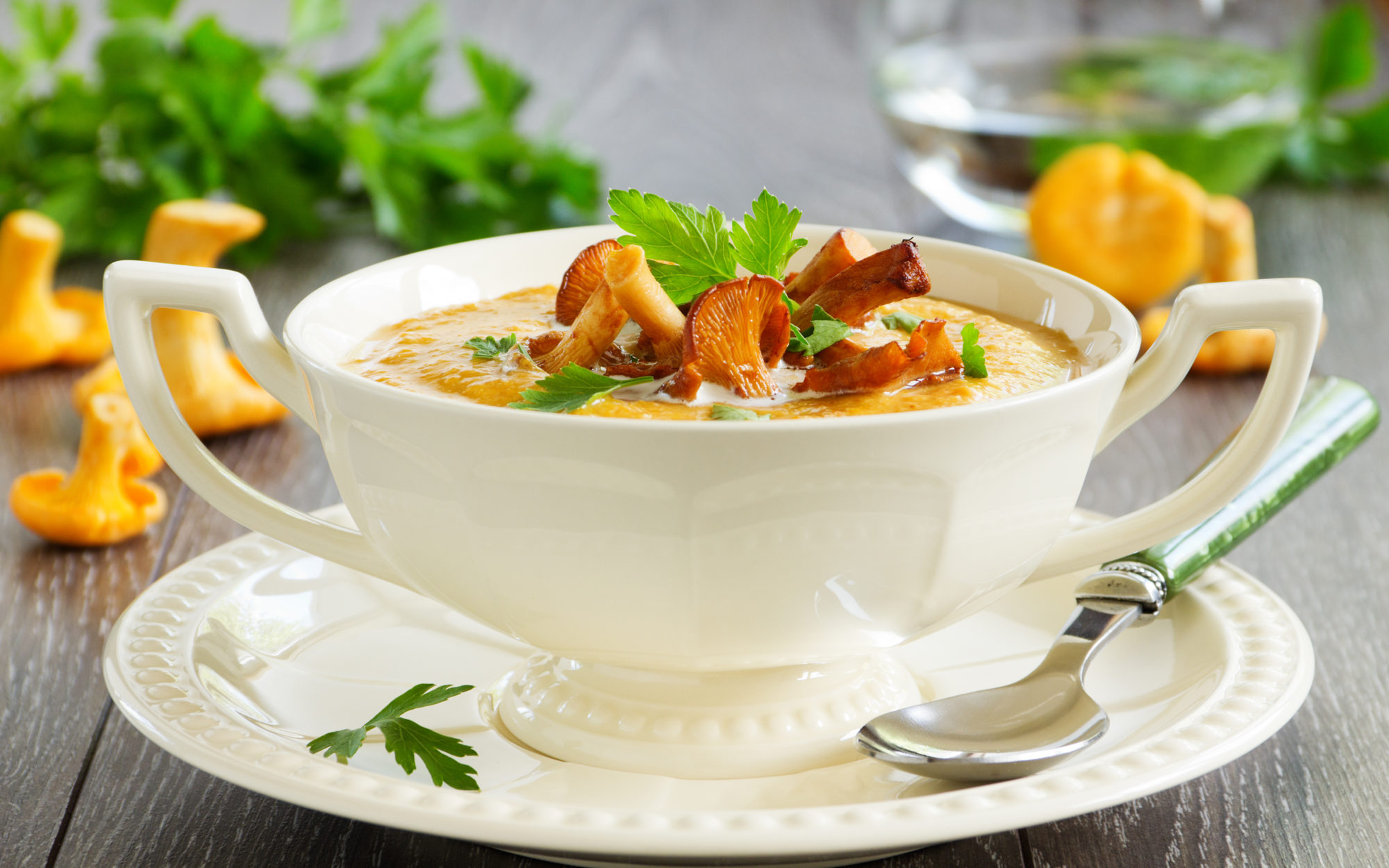 shutterstock_222528913 kantarellsuppe