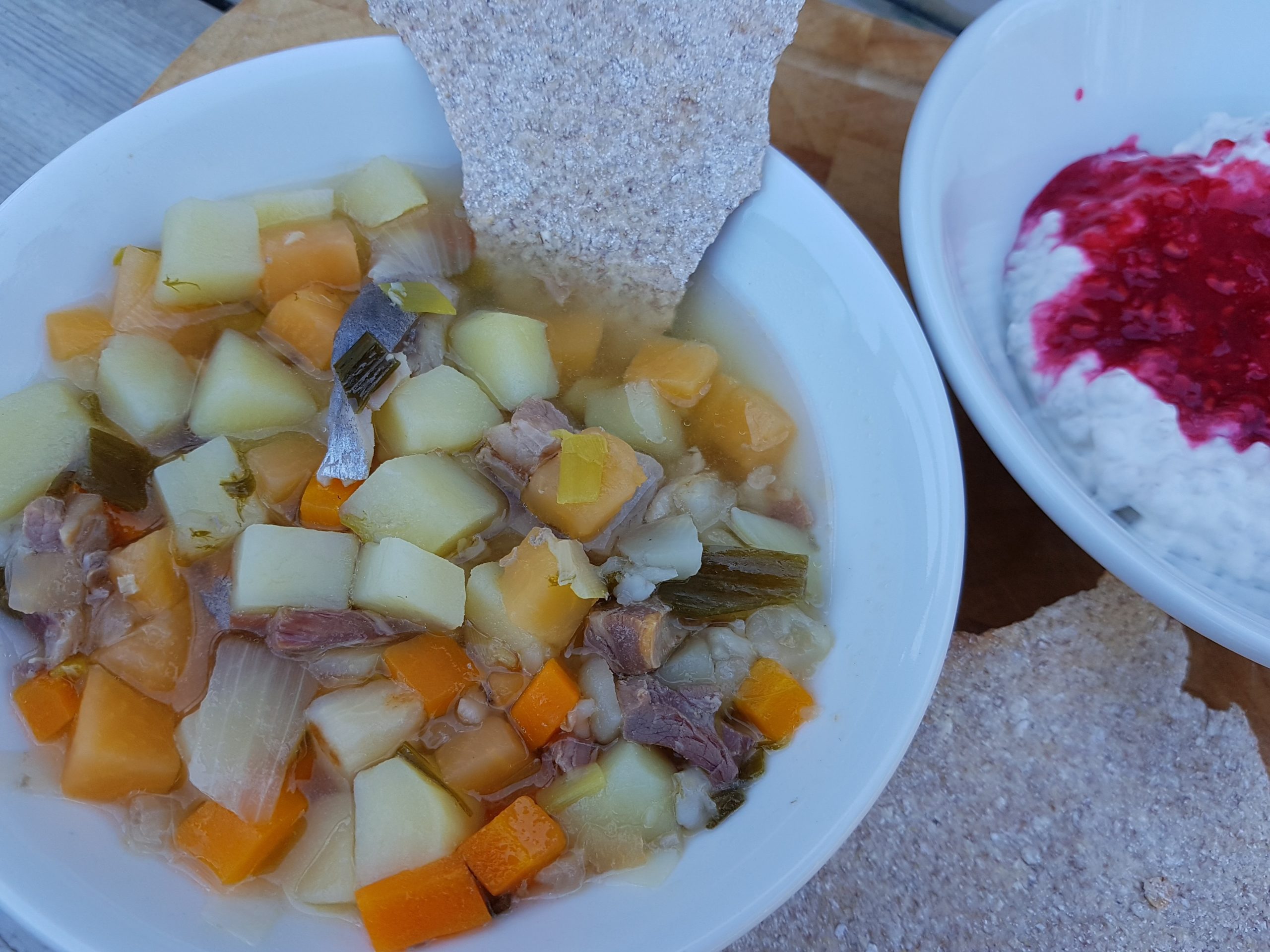 Kjøtt og fisk i suppa og minus dessert Foto Arne Hauge Ruijan Kaiku